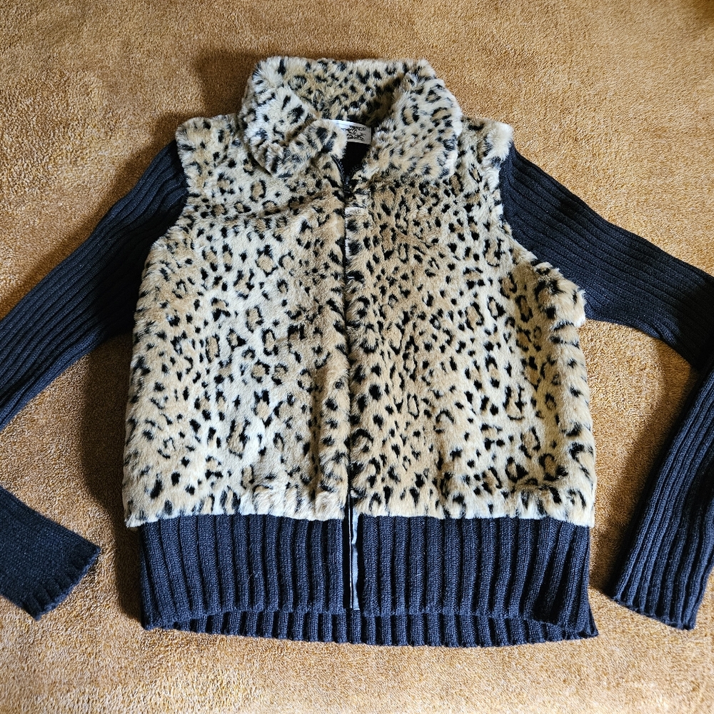 TIAR BRAND faux leopard and black knit jacket - Picture 9 of 17